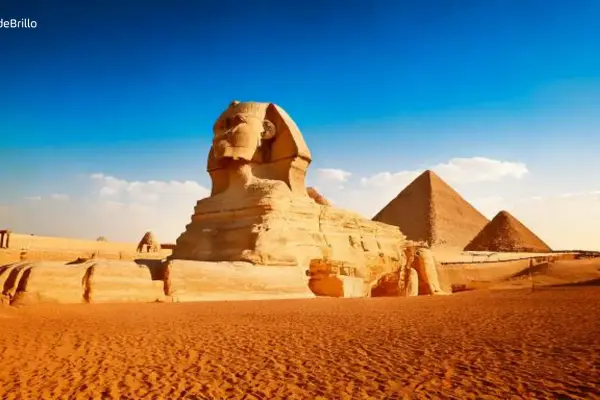 Pyramids and Sphinx Tour